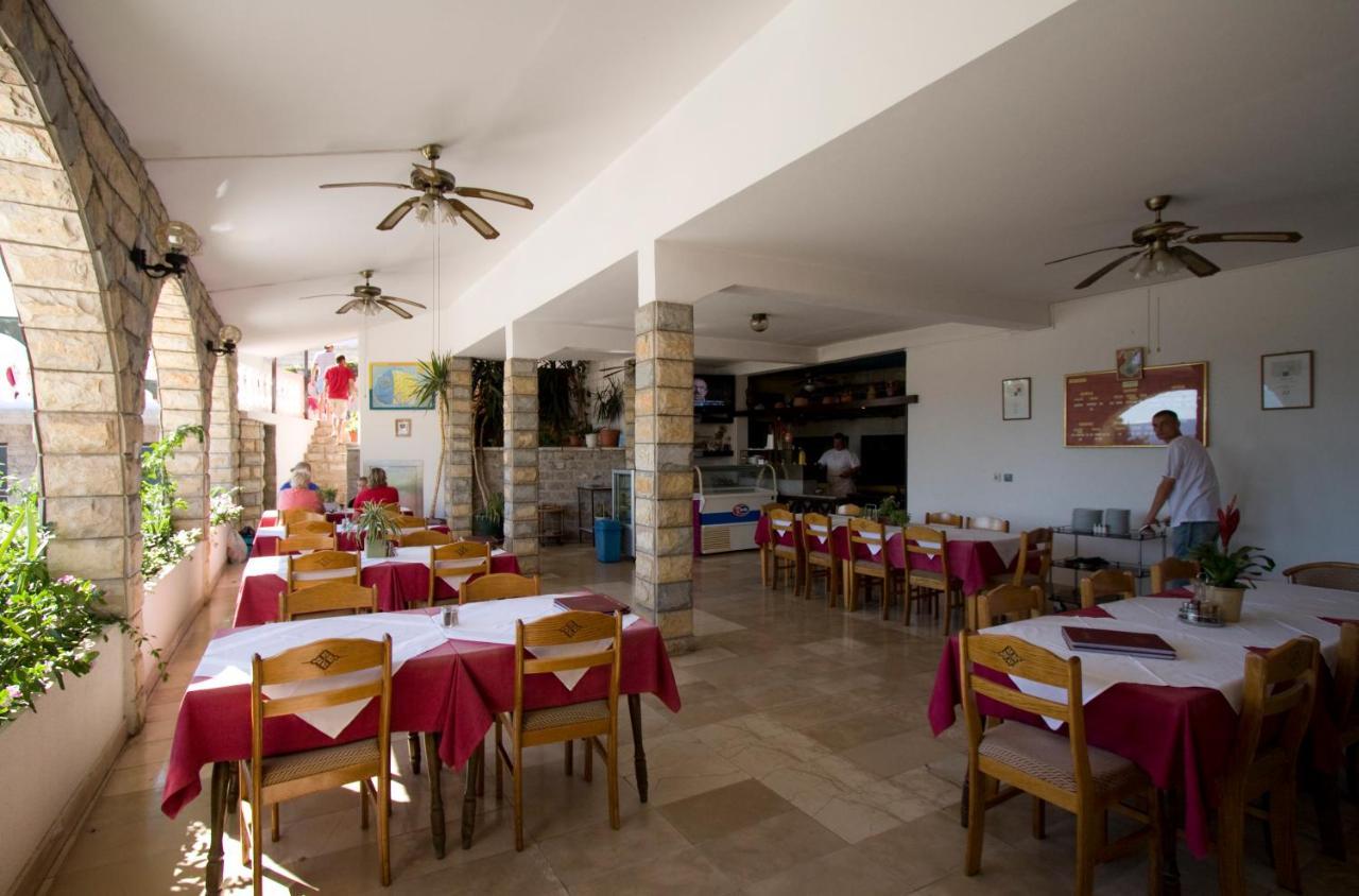 Villa Ljetni San Omiš Exteriör bild