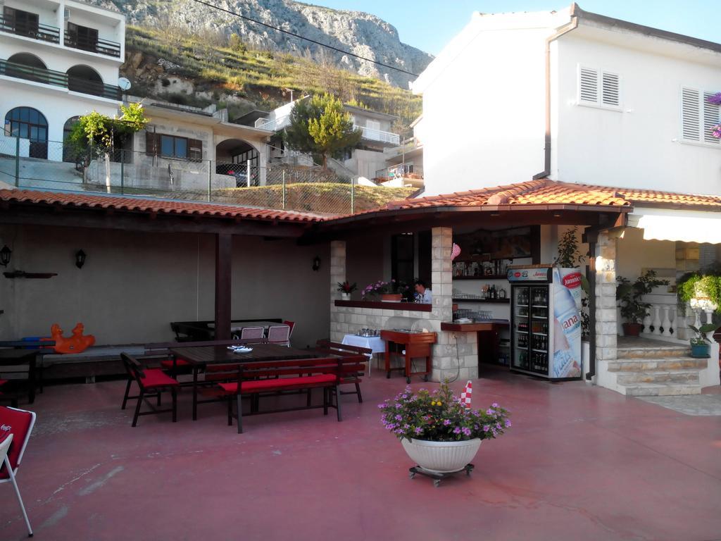 Villa Ljetni San Omiš Exteriör bild