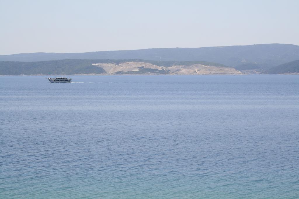 Villa Ljetni San Omiš Exteriör bild