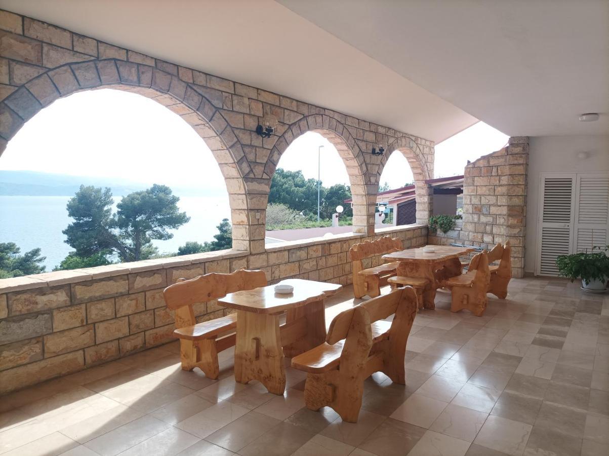 Villa Ljetni San Omiš Exteriör bild